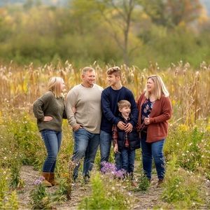 Meet your Posher, Casey